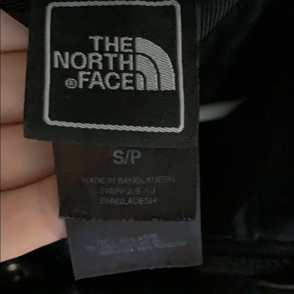 COPY - North Face Hyvent Jacket - Picture 3 of 4